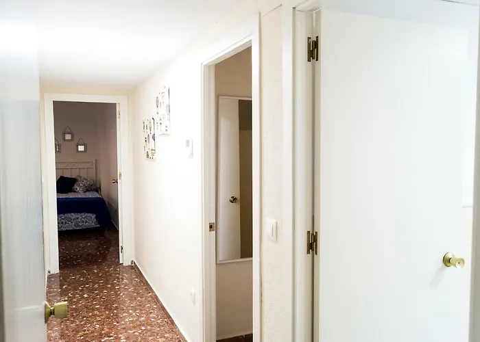 La Retama Del Alcazar Cordova